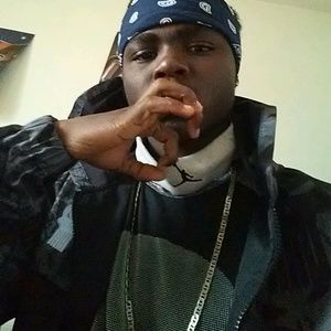 Meet your Posher, Omari